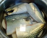 ヘルシー!韓国風!鯖と大根の煮物!作り方3写真