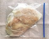 玉ねぎ麹で作るしっとりサラダチキン作り方3写真