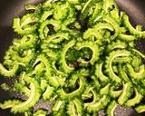 卵とカニカマで簡単!ゴーヤの中華炒め作り方6写真