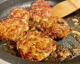 簡単！挽き肉と春キャベツのひとくちソテー作り方3写真