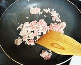 ニラと豚ひき肉の春雨炒め作り方2写真