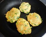 お手軽♬キムチのプチお好み焼き作り方7写真