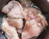 材料4つ☆ 超簡単しっとりサラダチキン作り方3写真