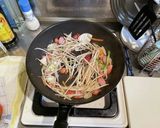 野菜とウインナーの炒め作り方2写真