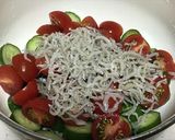 我が家の簡単酢でトマト胡瓜ちりめん酢の物作り方3写真