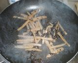こんにゃくの葉とうがらし炒め作り方2写真