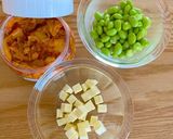 キムチとチーズと枝豆のおにぎり作り方1写真