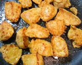 簡単！お肉柔らか♪鶏胸肉のカレーマヨ焼き作り方3写真