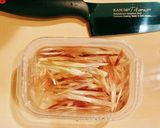 【簡単副菜】ささみとみょうがの梅肉和え作り方3写真