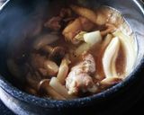 おひとり様★土鍋で鶏肉の玉子とじ作り方6写真