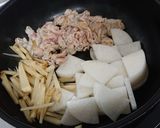 豚バラ生姜大根の塩レモン炒め作り方2写真