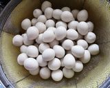 うずらの卵で煮卵♪作り方2写真