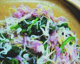 秋の味覚♪菊とワカメの味噌ポン酢和え作り方5写真