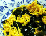 優雅に・・・菊とほうれん草の和えもの作り方4写真