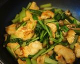15分で食卓へ＊むね肉と小松菜の炒めもの作り方6写真