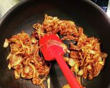 フライパンで簡単！牛モモ肉赤ﾜｲﾝ煮込み作り方4写真