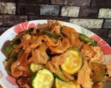 ズッキーニと豚肉のにんにくケチャ炒め作り方4写真