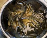 豚バラとごぼうの昆布巻き作り方1写真
