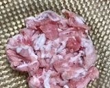 簡単！豚バラとレタスの塩レモン炒め作り方1写真