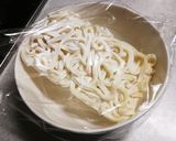 お吸い物の素で作る・レンチン汁なしうどん作り方2写真
