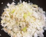 ゆかりのイブクロ　　時短煮込みハンバーグ作り方2写真