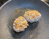 塩だけで😋ムギュッと鶏セセリハンバーグ作り方3写真