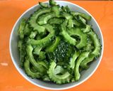 旨辛！牛肉とゴーヤの香味豆板醤炒め♬作り方2写真