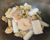 白菜とシーフードミックスで中華風うま煮作り方1写真