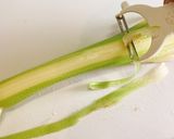 セロリとベーコンのミルクスープ作り方1写真