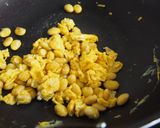 3分で栄養満点！大豆・卵のカレー粉炒め♪作り方4写真