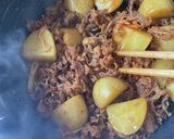 新じゃがいもと牛肉の韓国風ピリ辛えのき作り方5写真