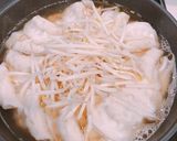 水餃子！もやしときしめんで水餃子鍋作り方3写真