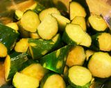 男飯★キムチ一気消費！浅蜊胡瓜ごま油和え作り方1写真