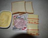グリルドチーズサンド（ｸﾛｯｸﾑｯｼｭ)作り方1写真