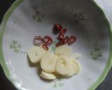 いかときゅうりのアーリオオーリオ炒め作り方1写真