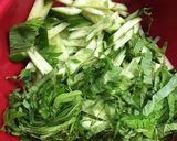 きゅうりと蒸し鶏の胡麻ドレ大葉サラダ作り方2写真