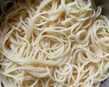 冷めても美味！シンプル鮭フレークパスタ作り方1写真