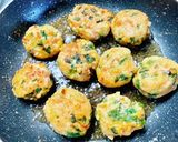 鶏ひき肉で♡ニラのスタミナ塩だれつくね♡作り方8写真