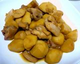 鶏もも肉と冷凍里芋の甘辛煮作り方4写真