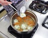 野菜たっぷり！鶏だんごみそ汁作り方5写真