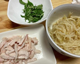 簡単もやしとチキンと香草の和え物サラダ作り方4写真