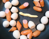 簡単！美味しい！ウインナーとうずら炒め♪作り方2写真