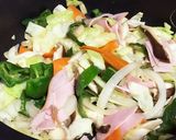 ランチ♡冷蔵庫の残り野菜DE焼うどん作り方1写真