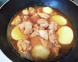 鶏じゃが　鶏のてりやき肉じゃが作り方3写真