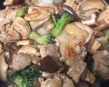 鶏モモとしいたけとブロッコリー炒め作り方10写真