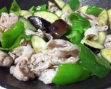 なすとピーマンと豚バラ肉の照り炒め作り方3写真