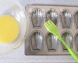 ホットケーキミックスで超簡単マドレーヌ作り方1写真