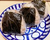 一味違う♡ツナマヨおにぎり作り方4写真