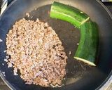 ズッキーニ 肉のせ ステーキ作り方1写真