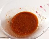 鶏胸肉とニラのニンニク風味の甘辛味噌炒め作り方3写真